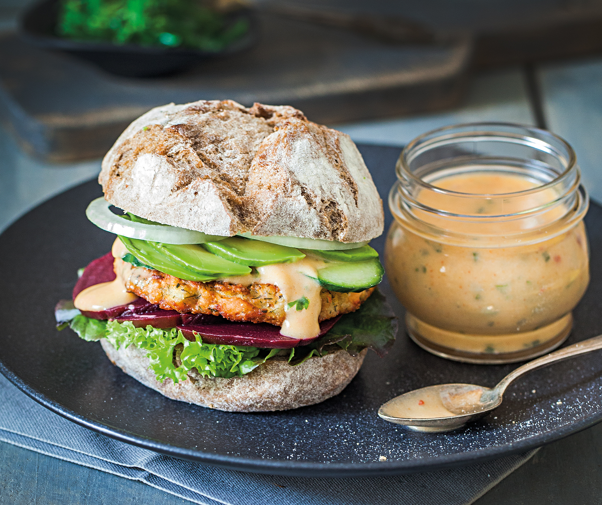 Galettes de poisson et d’AlcaMenu en burger