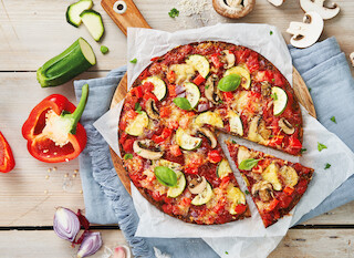 Mixed vegetables pizza